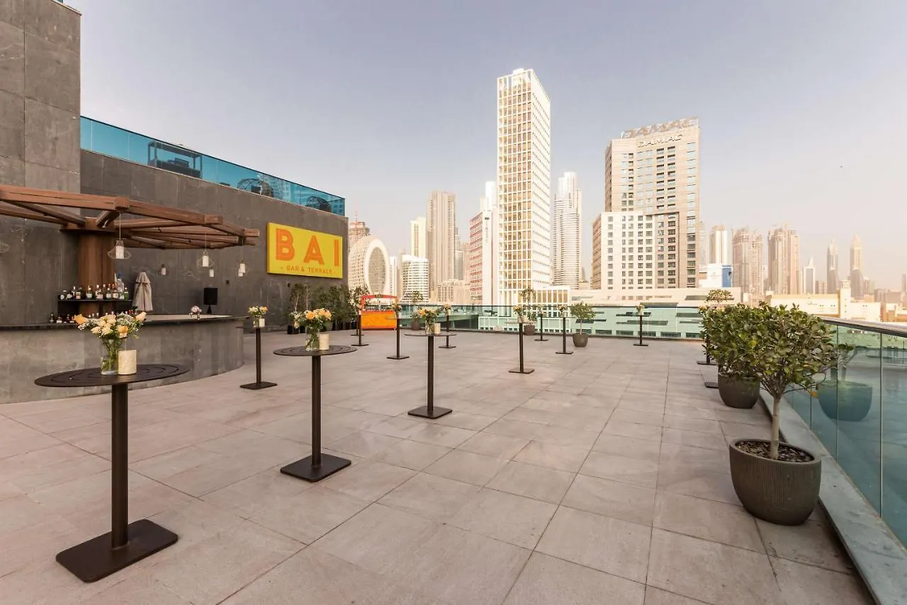 Radisson Blu Hotel, Dubai Canal View