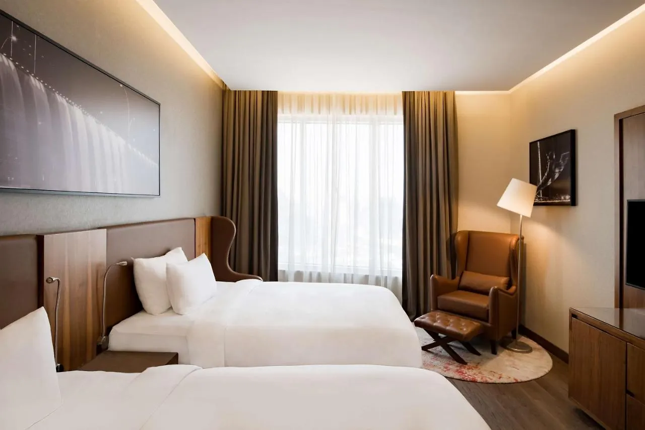 ***** Hotel Radisson Blu Hotel, Dubai Canal View United Arab Emirates