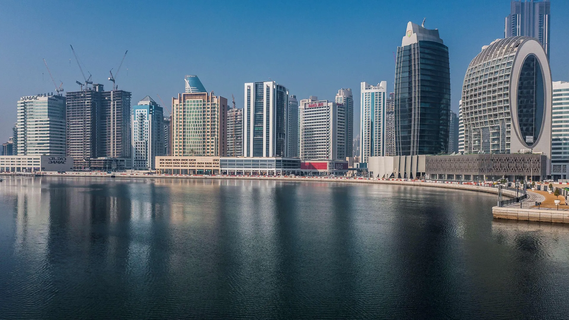 فندق راديسون بلو دبي كانال فيو 5*,  الإمارات العربية المتحدة