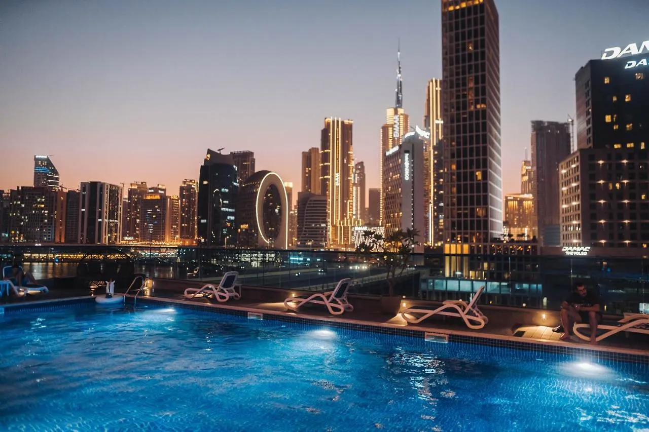 Radisson Blu Hotel, Dubai Canal View الإمارات العربية المتحدة