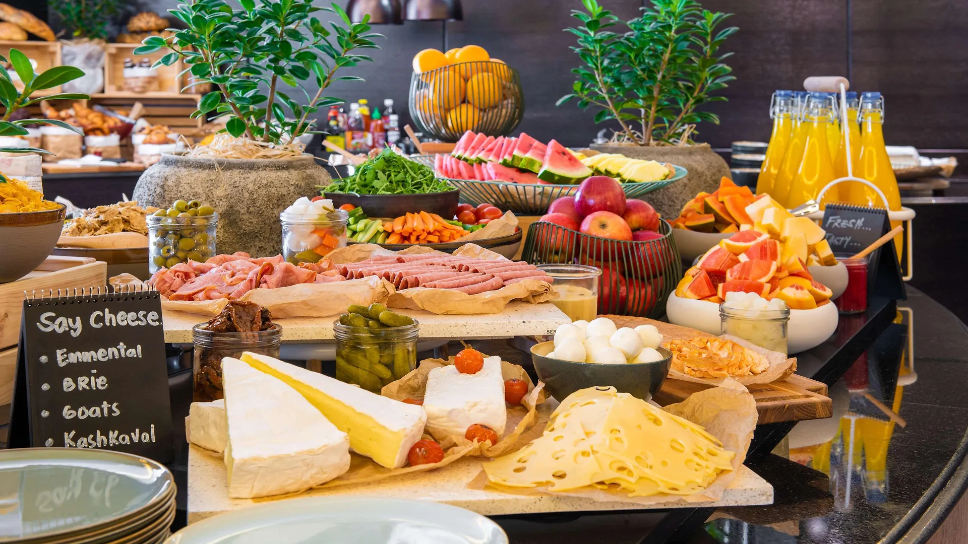 ***** מלון Radisson Blu Hotel, Dubai Canal View איחוד האמירויות הערביות