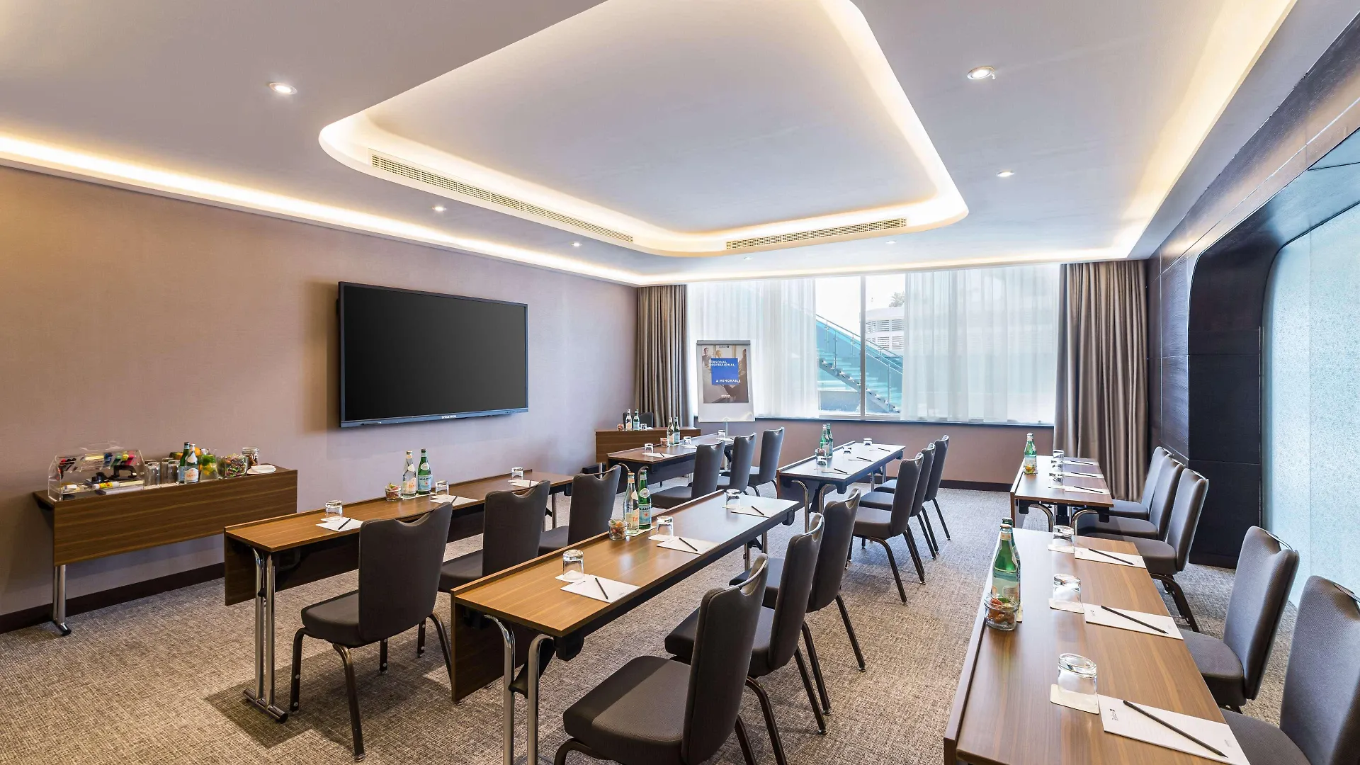 Ξενοδοχείο Radisson Blu Hotel, Dubai Canal View