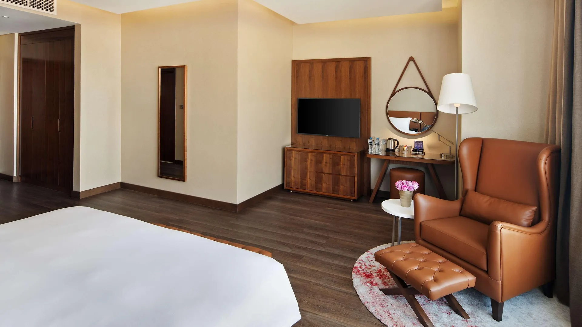 Ξενοδοχείο Radisson Blu Hotel, Dubai Canal View